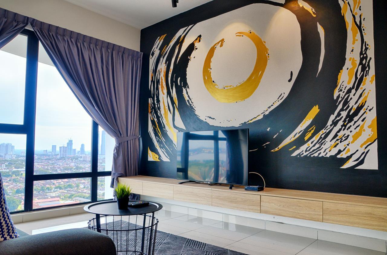 Holi Southkey Art Suite Johor Bahru Exterior photo