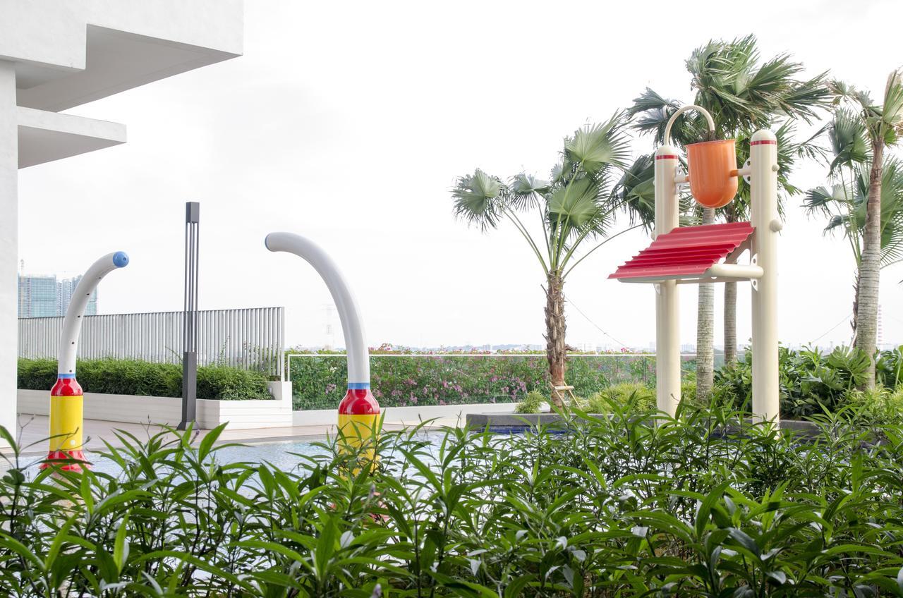 Holi Southkey Art Suite Johor Bahru Exterior photo